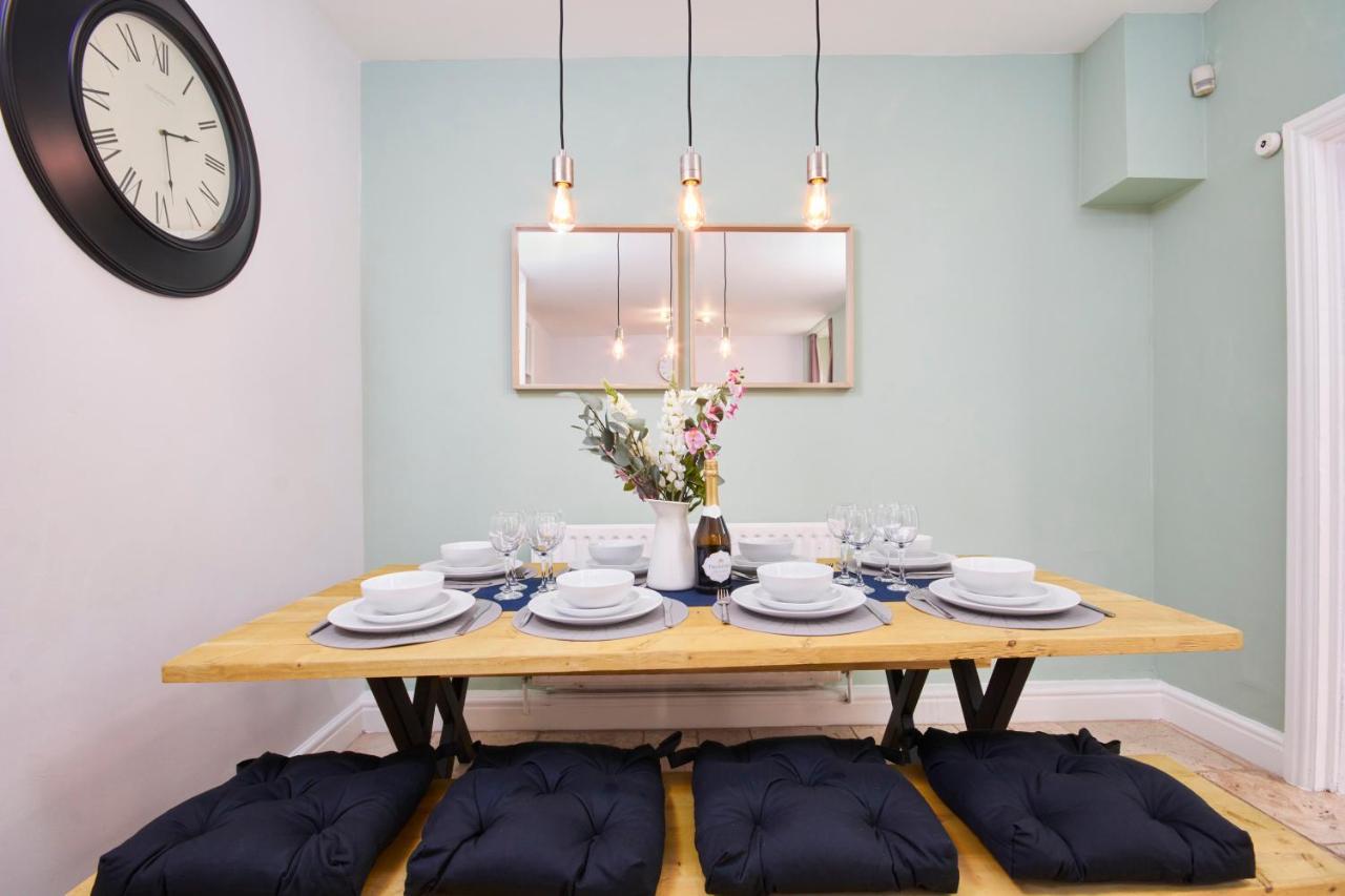 Wonderful Apartment In Bath With Garden - Sleeps 8 Eksteriør billede