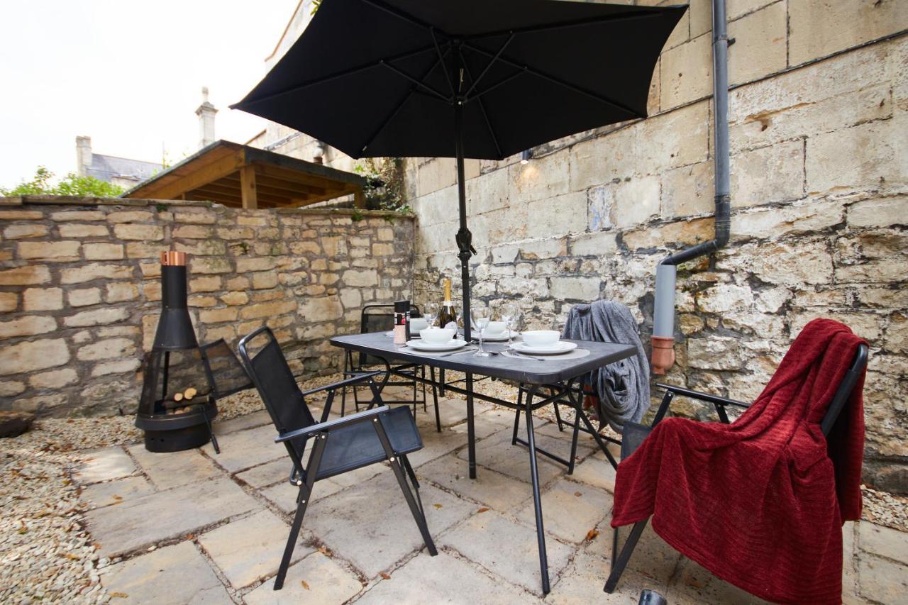 Wonderful Apartment In Bath With Garden - Sleeps 8 Eksteriør billede