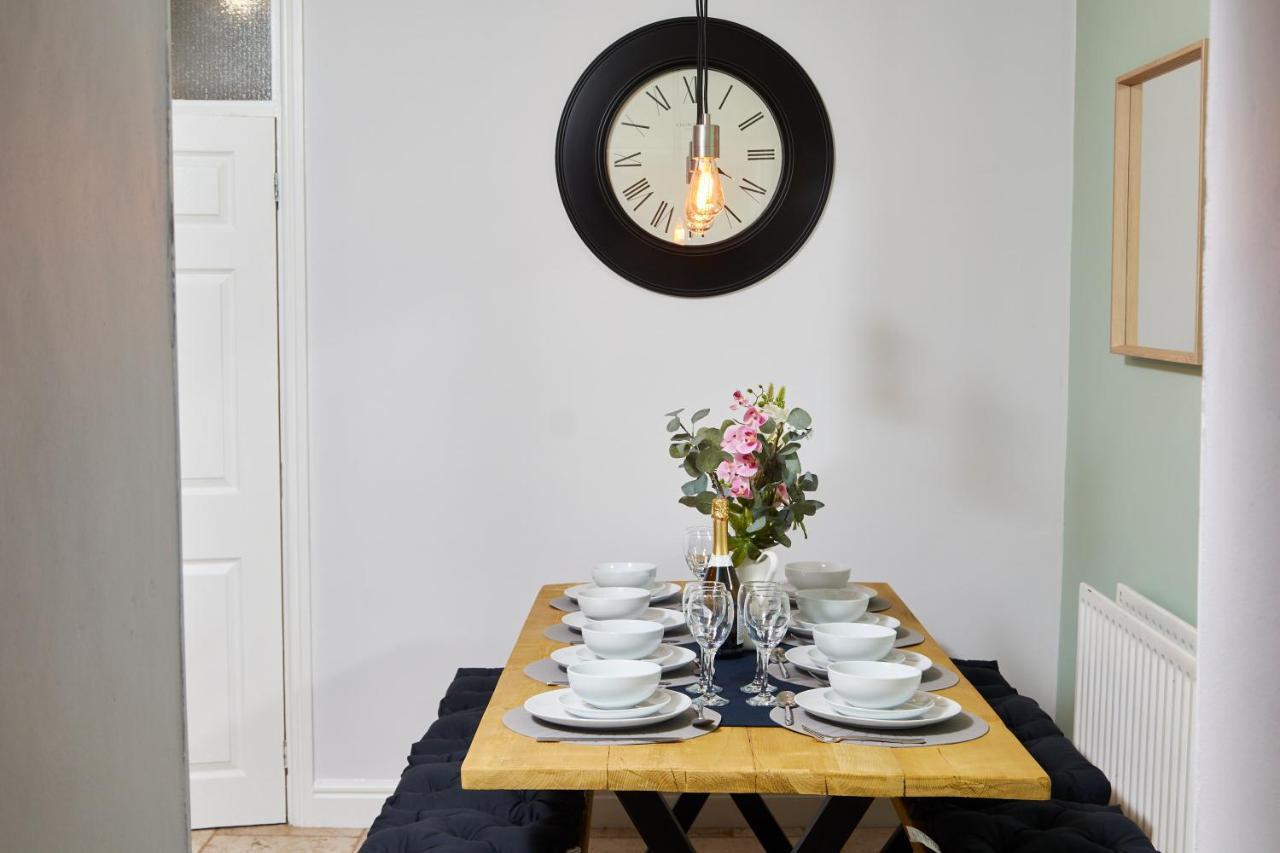 Wonderful Apartment In Bath With Garden - Sleeps 8 Eksteriør billede